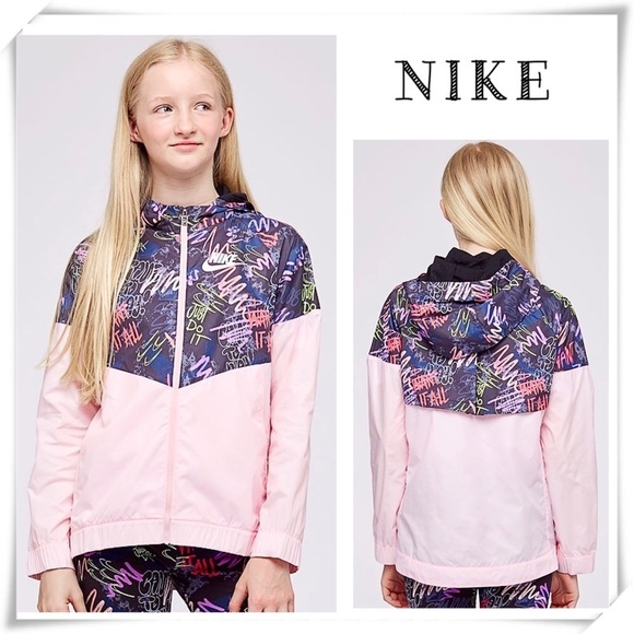 Nike Air Girls Windrunner Full Zip Hooded Windbreaker in light Pink - Picture 1 of 10